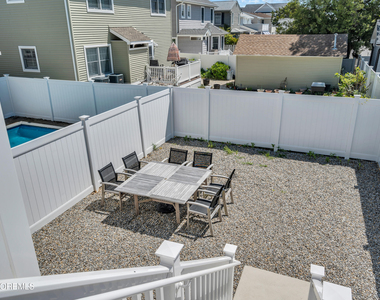 1503 Grand Central Avenue - Photo Thumbnail 5
