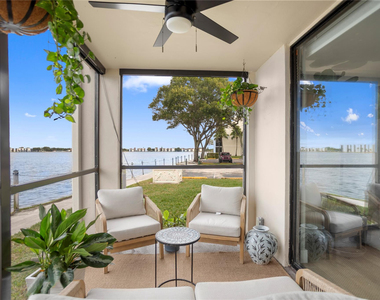 118 Lake Emerald Drive - Photo Thumbnail 48