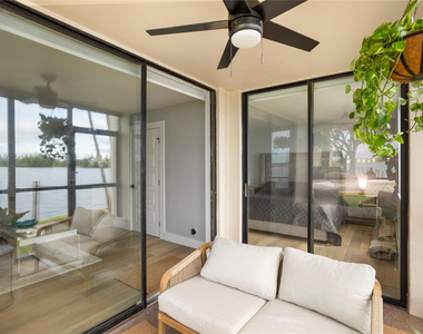 118 Lake Emerald Drive - Photo Thumbnail 45