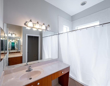6217 Spring Lake Terrace - Photo Thumbnail 16