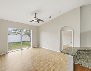 6217 Spring Lake Terrace - Photo Thumbnail 10