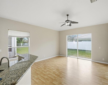 6217 Spring Lake Terrace - Photo Thumbnail 9