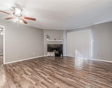 300 W Wintergreen Road - Photo Thumbnail 6