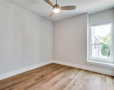6141 Preserve Drive - Photo Thumbnail 17