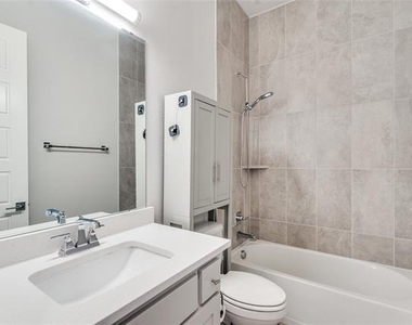 6141 Preserve Drive - Photo Thumbnail 16