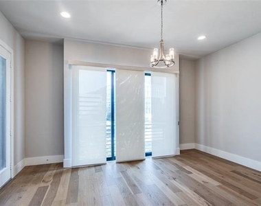 6141 Preserve Drive - Photo Thumbnail 21