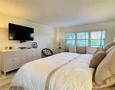 5100 N Ocean Boulevard - Photo Thumbnail 6