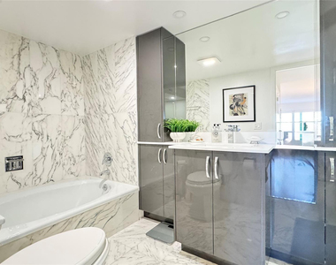 5100 N Ocean Boulevard - Photo Thumbnail 9