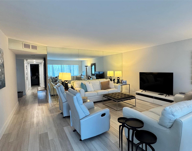 5100 N Ocean Boulevard - Photo Thumbnail 13