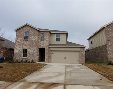 813 Fueller Drive - Photo Thumbnail 1