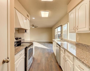 2913 Cotton Gum Road - Photo Thumbnail 12