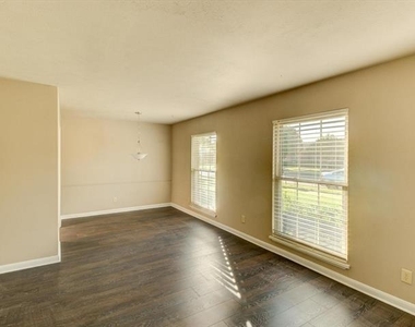 2913 Cotton Gum Road - Photo Thumbnail 1