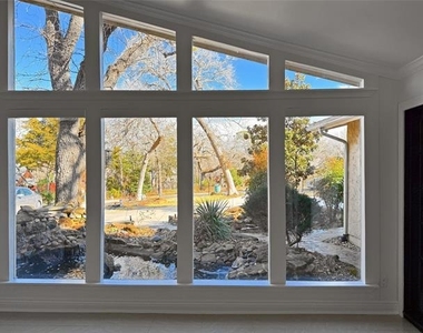 2821 Dove Pond Drive - Photo Thumbnail 8