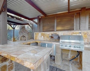 2821 Dove Pond Drive - Photo Thumbnail 31