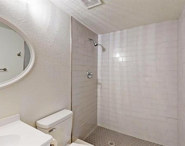 2821 Dove Pond Drive - Photo Thumbnail 39
