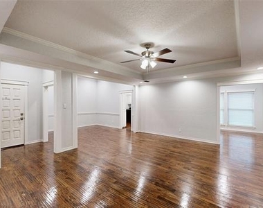 3713 Teal Lane - Photo Thumbnail 1