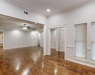 3713 Teal Lane - Photo Thumbnail 13