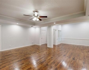 3713 Teal Lane - Photo Thumbnail 2