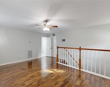 3713 Teal Lane - Photo Thumbnail 34