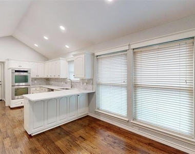3713 Teal Lane - Photo Thumbnail 9