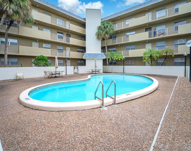 3100 N Pine Island Road - Photo Thumbnail 25