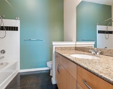 201 W Lancaster Avenue - Photo Thumbnail 12