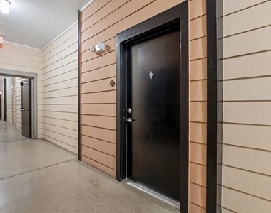 201 W Lancaster Avenue - Photo Thumbnail 3