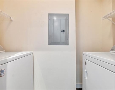 201 W Lancaster Avenue - Photo Thumbnail 18