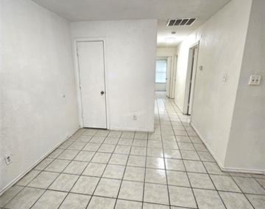 2839 Ave J - Photo Thumbnail 9