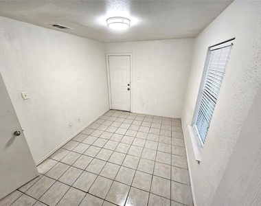2839 Ave J - Photo Thumbnail 10