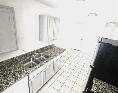 2839 Ave J - Photo Thumbnail 5