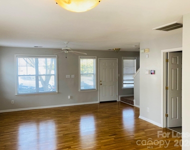 8004 Strandhill Road - Photo Thumbnail 4