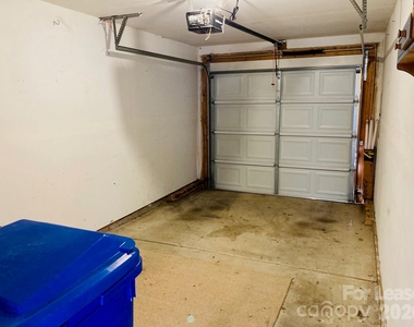 8004 Strandhill Road - Photo Thumbnail 26
