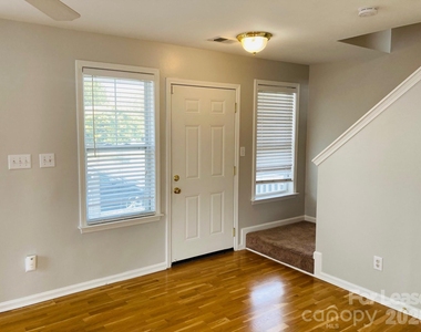 8004 Strandhill Road - Photo Thumbnail 3