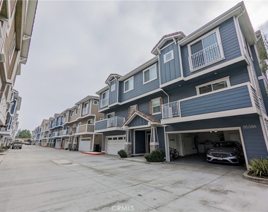 9559 Firestone Boulevard - Photo Thumbnail 24