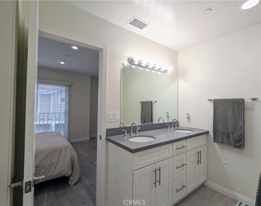 9559 Firestone Boulevard - Photo Thumbnail 14