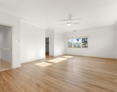13922 Foothill Road - Photo Thumbnail 14
