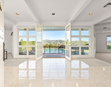 13922 Foothill Road - Photo Thumbnail 3