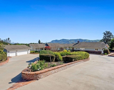 13922 Foothill Road - Photo Thumbnail 27