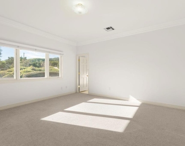 13922 Foothill Road - Photo Thumbnail 21