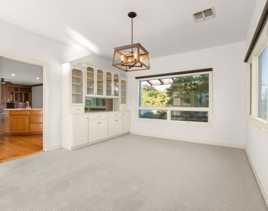 13922 Foothill Road - Photo Thumbnail 9