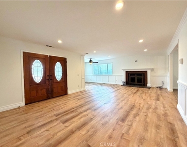 23775 Cruise Circle Drive - Photo Thumbnail 7