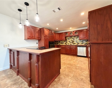 23775 Cruise Circle Drive - Photo Thumbnail 11