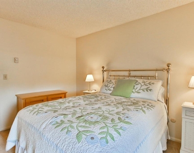 1068 Isabella Avenue - Photo Thumbnail 18