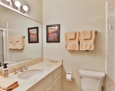 1068 Isabella Avenue - Photo Thumbnail 24