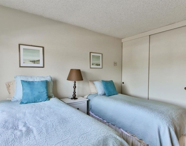 1068 Isabella Avenue - Photo Thumbnail 22