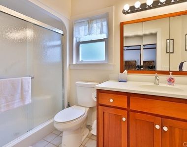 861 G Avenue - Photo Thumbnail 15