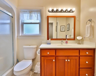 861 G Avenue - Photo Thumbnail 14