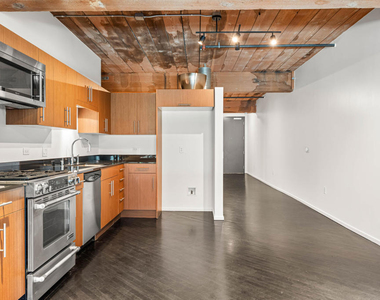 530 S Hewitt Street - Photo Thumbnail 9