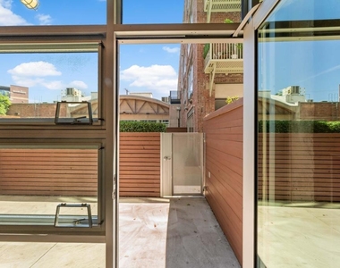 530 S Hewitt Street - Photo Thumbnail 23